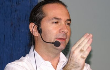 Guilhermo Santiago